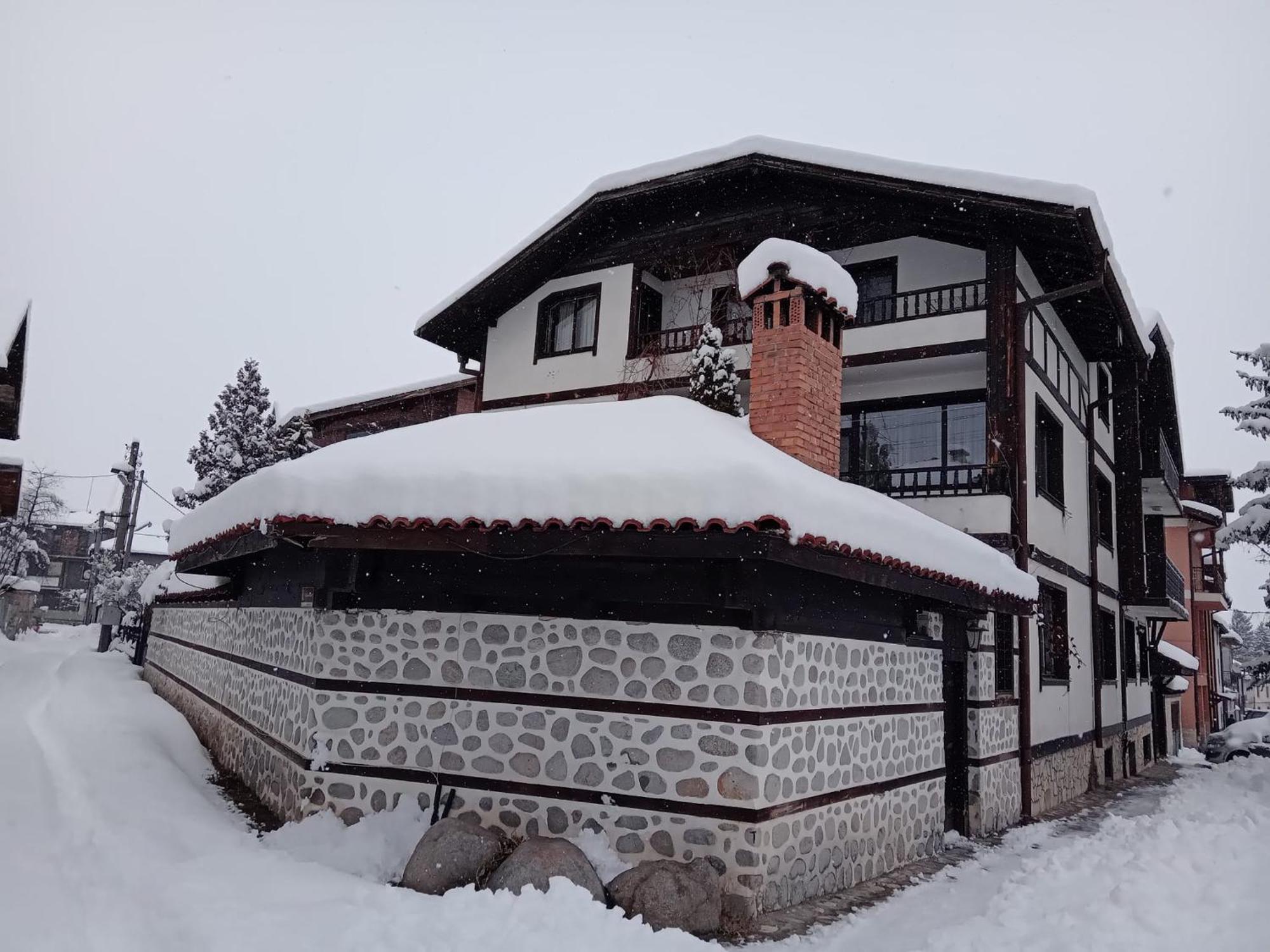 Къща За Гости Типик Bansko Luaran gambar