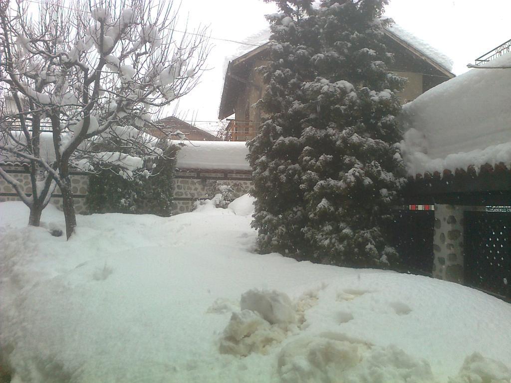 Къща За Гости Типик Bansko Luaran gambar